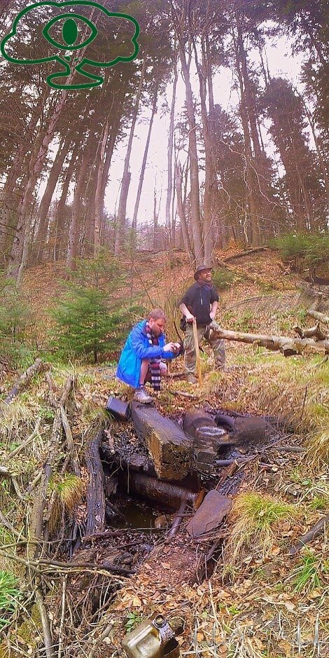 Kopalnie Ropy naftowej w Bieszczadach- kopanka ropy naftowej w Bieszczadach szyb 2
