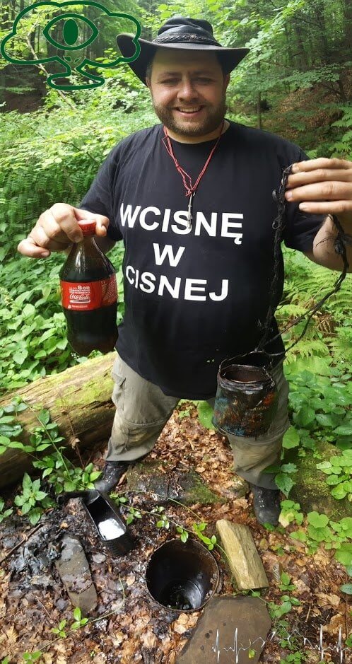 Kopalnie Ropy naftowej w Bieszczadach- kopanka ropy naftowej w Bieszczadach szyb 3