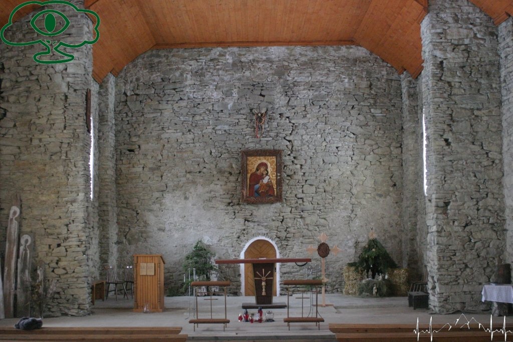 Samochodowy szlak Bieszczady wg Barnaby. Pk 19 Łopienka - ołtarz